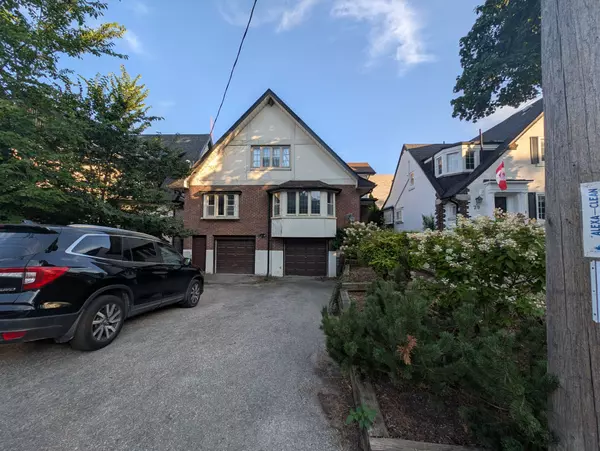 27 Oriole GDNS #(Main Level), Toronto C02, ON M4V 1V8