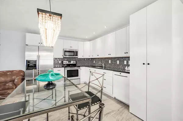 Delray Beach, FL 33446,15 Seville Drive #A