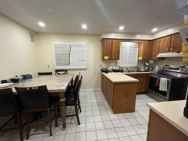 Brampton, ON L6Y 3E4,36 Windmill BLVD