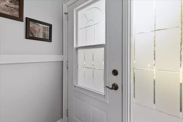 Centre Wellington, ON N1M 3C1,120 Can Robert ST