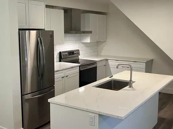 London South, ON N6J 4B1,105 Andover DR #36