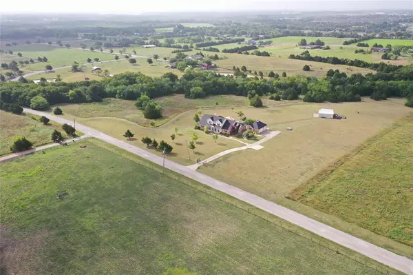 8374 McKissick Meadows Road, Princeton, TX 75407