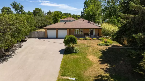 2123 Mildred AVE, Innisfil, ON L9S 2B9