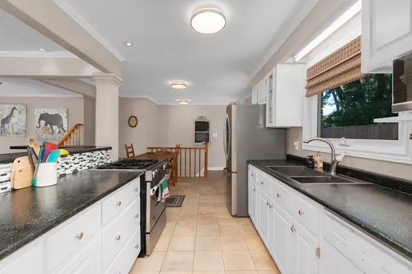 Innisfil, ON L9S 2B9,2123 Mildred AVE