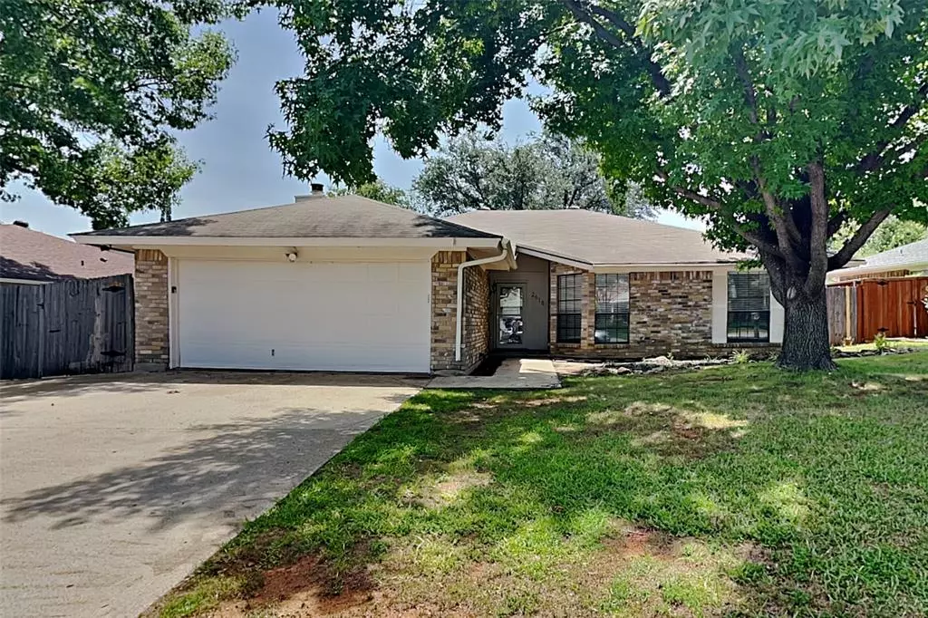 Euless, TX 76039,2618 Bayberry Lane