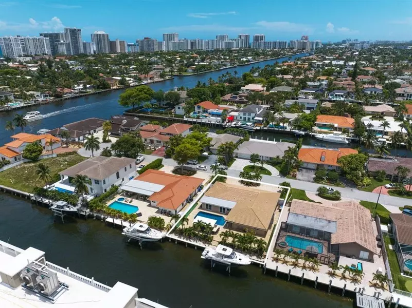 3071 NE 47th St, Fort Lauderdale, FL 33308