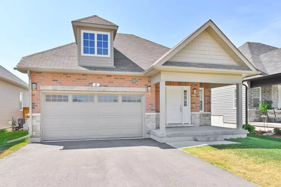 8 Braeburn ST, Brighton, ON K0K 1H0