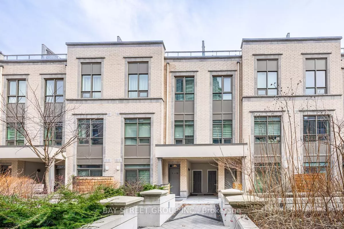 Toronto C14, ON M2N 0J9,52 Holmes AVE #9