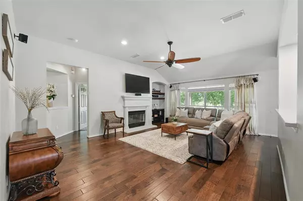 Denton, TX 76226,6008 Creekway Drive