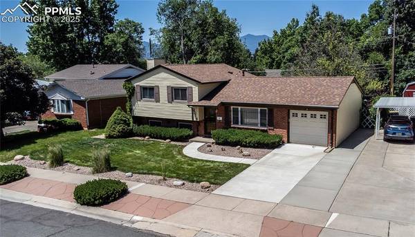 2016 Collier AVE, Colorado Springs, CO 80909