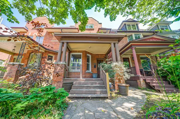 555 Markham ST, Toronto C01, ON M6G 2L6