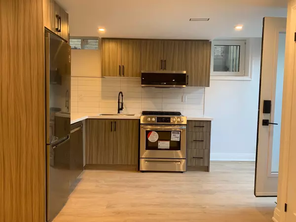 Pickering, ON L1V 3T5,1606 Orion CT #Lower Only