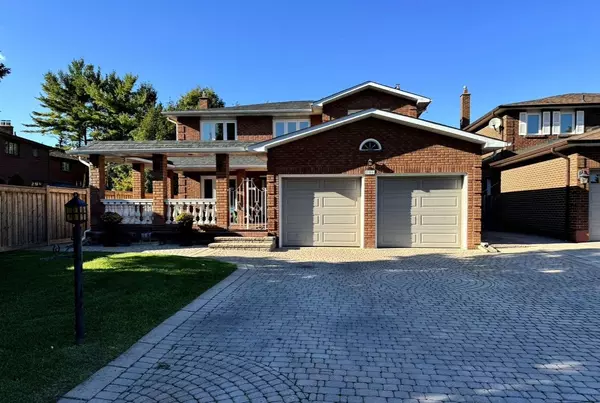 206 Helen ST, Vaughan, ON L4L 3S3