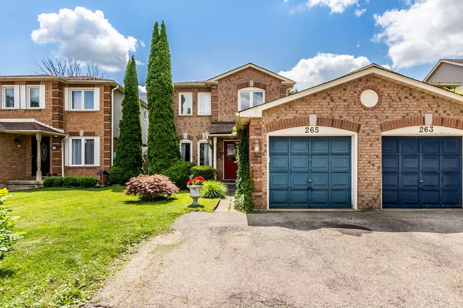265 Langlaw DR, Cambridge, ON N1P 1B7