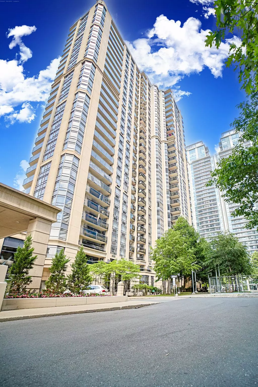 Toronto C07, ON M2N 7C6,155 Beecroft RD #3012