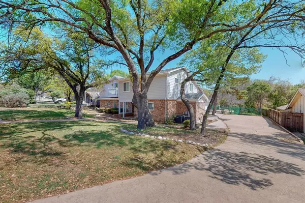 Fort Worth, TX 76179,8536 Lake Country Drive