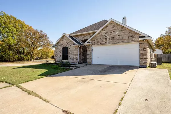 Grapevine, TX 76051,2701 Chatsworth Drive