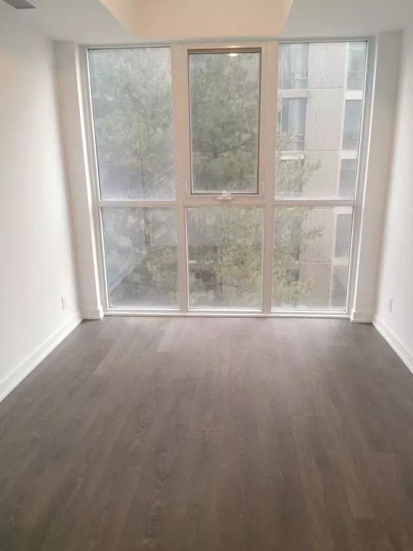 Toronto C02, ON M4V 0B1,609 Avenue RD #501