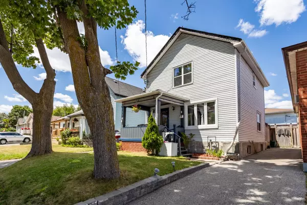 Oshawa, ON L1J 1P7,170 Bloor ST W
