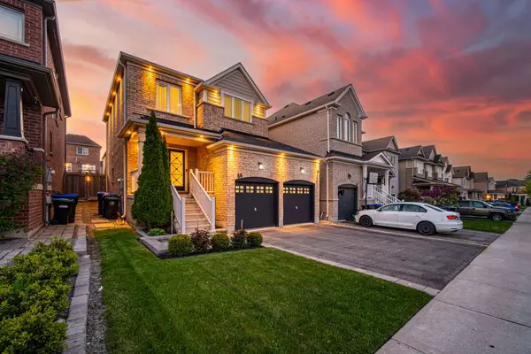Bradford West Gwillimbury, ON L3Z 0S5,66 Slack ST