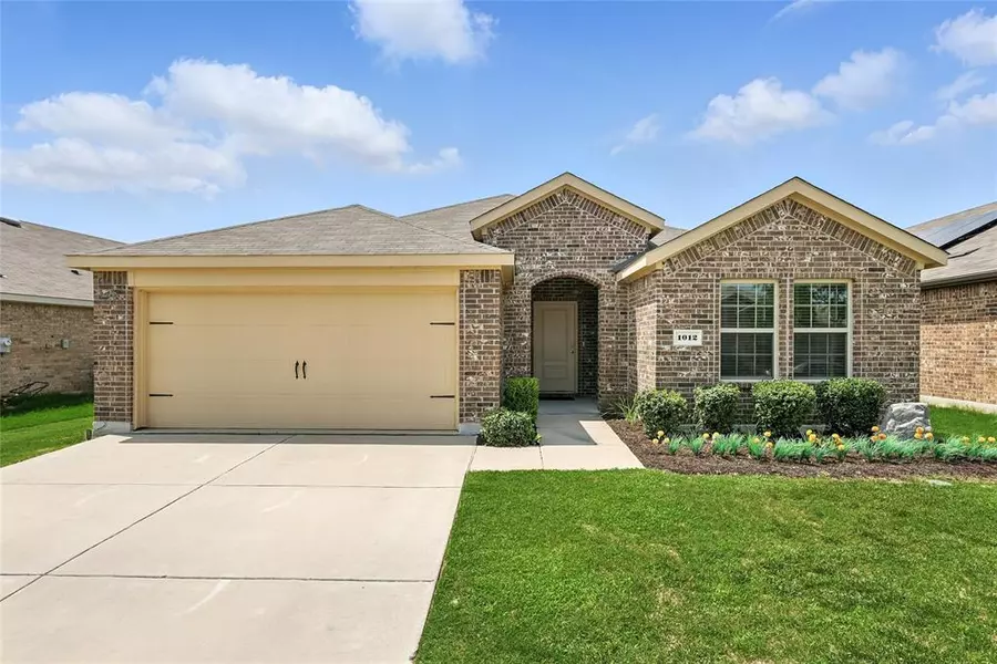 1012 Poinsettia Boulevard, Denton, TX 76209