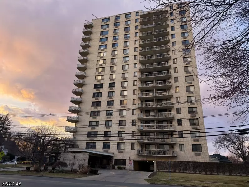 307 Prospect Ave #4G, Hackensack City, NJ 07601