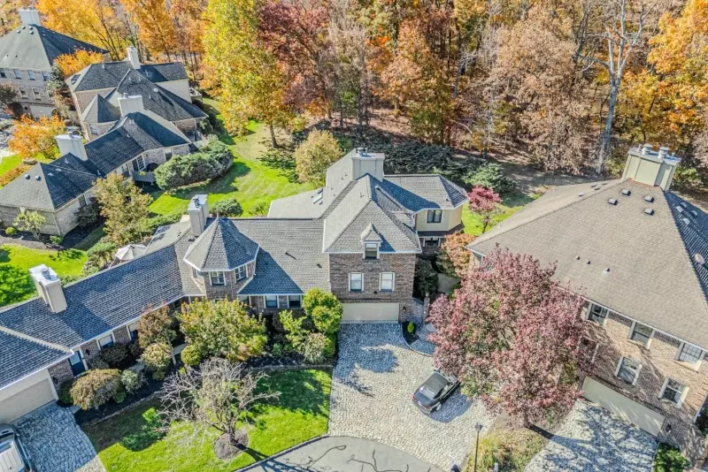 Florham Park Boro, NJ 07932,11 Casper Ct