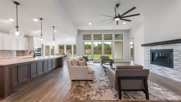 Forney, TX 75126,1221 Whitecliff Drive