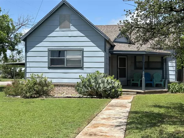 Goldthwaite, TX 76844,1410 W Sixth Street W