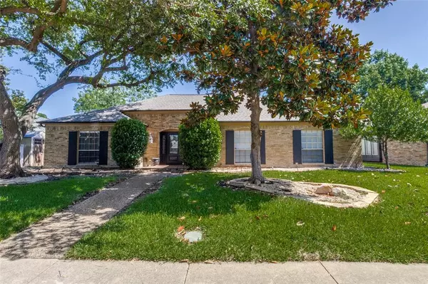 Dallas, TX 75248,6007 Timber Creek Lane