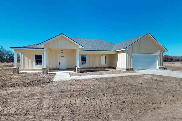 1211 Smyrna Meadows, Sunset, TX 76270
