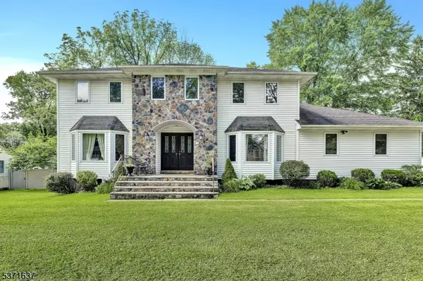 7 Patchbox Ct, Parsippany-troy Hills Twp., NJ 07005