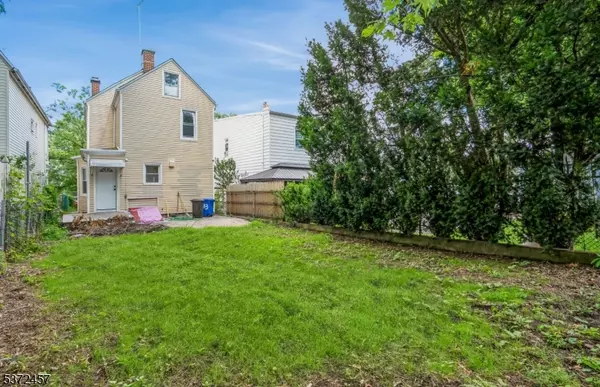 West Orange Twp., NJ 07052,33 Liberty St