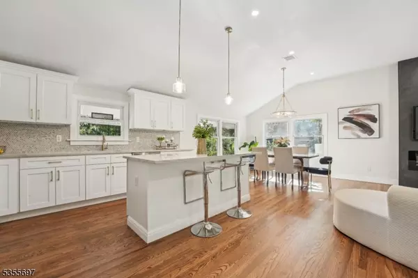 Livingston Twp., NJ 07039,79 Palmer Dr
