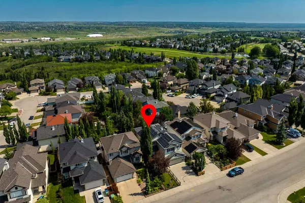 Calgary, AB T3B 5V3,11948 Valley Ridge DR NW