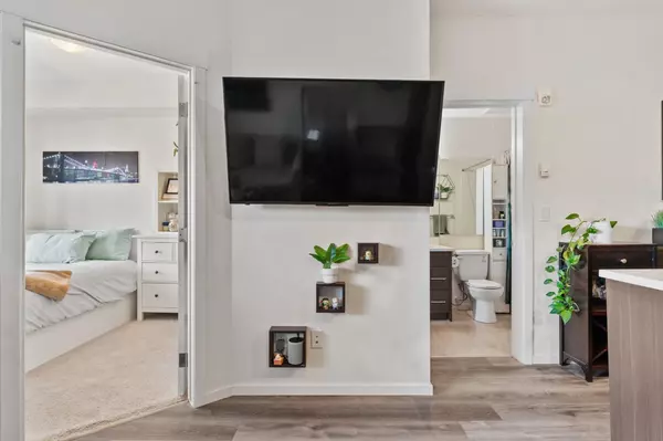 Calgary, AB T3P 1P5,298 Sage Meadows PARK NW #2109