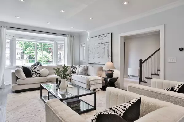 Toronto C03, ON M5P 3G7,405 Richview AVE