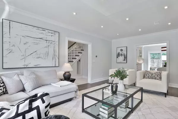 Toronto C03, ON M5P 3G7,405 Richview AVE
