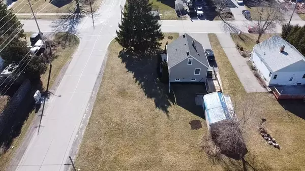 Whitby, ON L1N 4C6,601 Perry ST