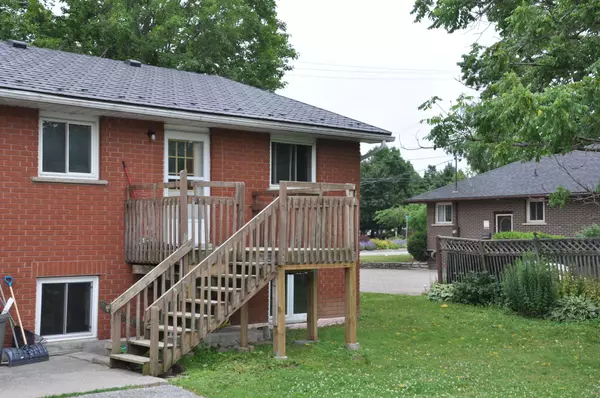 Orillia, ON L3V 3G3,410 Mary ST #Unit 1