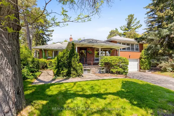 Toronto W08, ON M9A 4G2,8 Glendarling RD