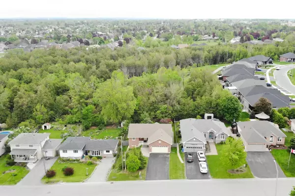 Kawartha Lakes, ON K9V 0H9,10 Champlain BLVD