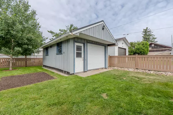 North Bay, ON P1B 3R7,1211 Browning ST