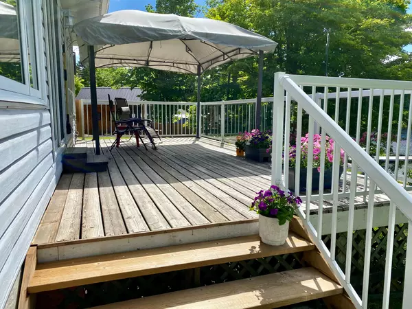 Parry Sound Remote Area, ON P0H 1S0,203 Little Long Lake RD S