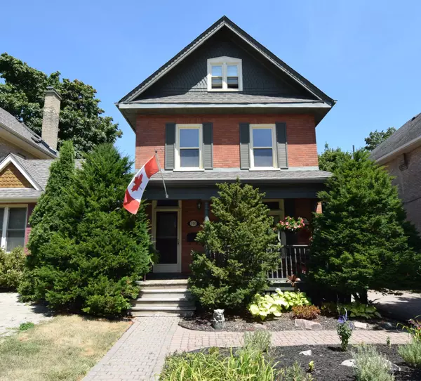 310 Pearl AVE, Peterborough Central, ON K9H 1S7