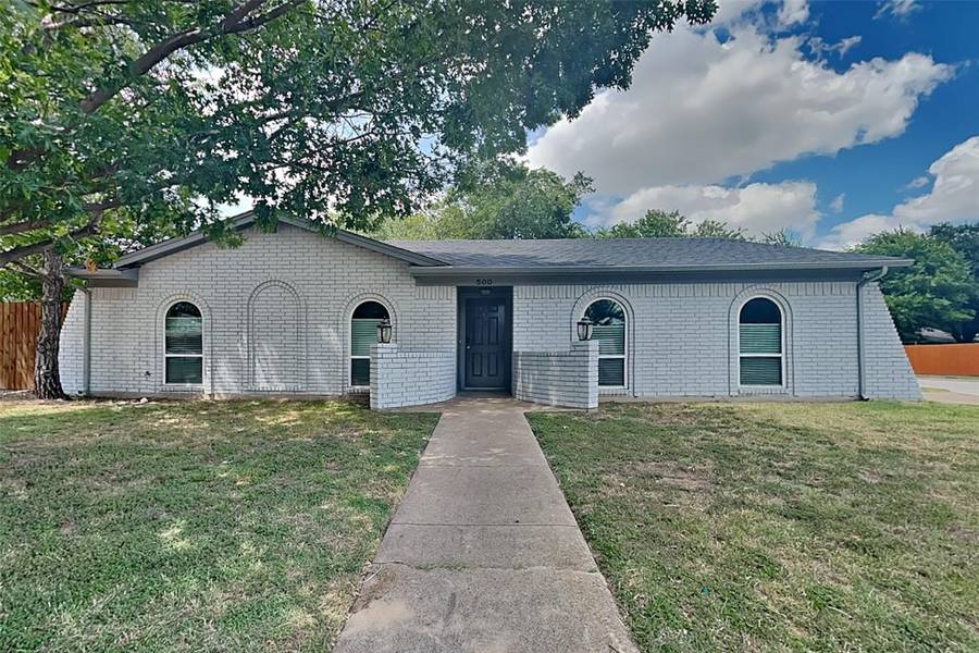 500 Park Center Boulevard, Saginaw, TX 76179