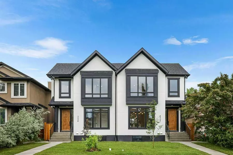 1526 18th AVE Northwest, Calgary, AB T2M 0W8