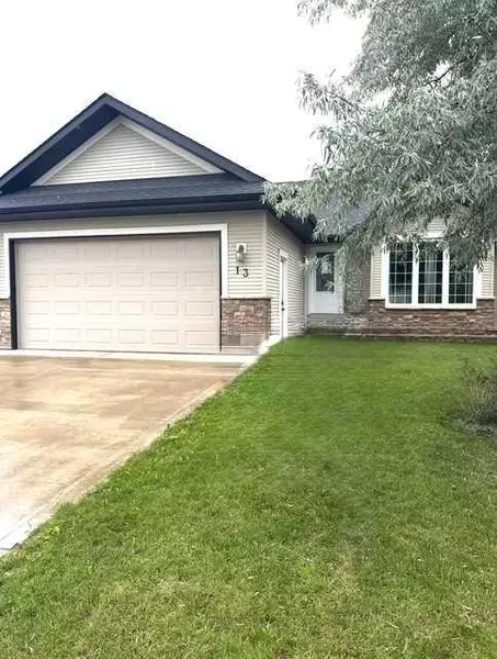 13 Coleman Crescent, Blackfalds, AB T4M0C7