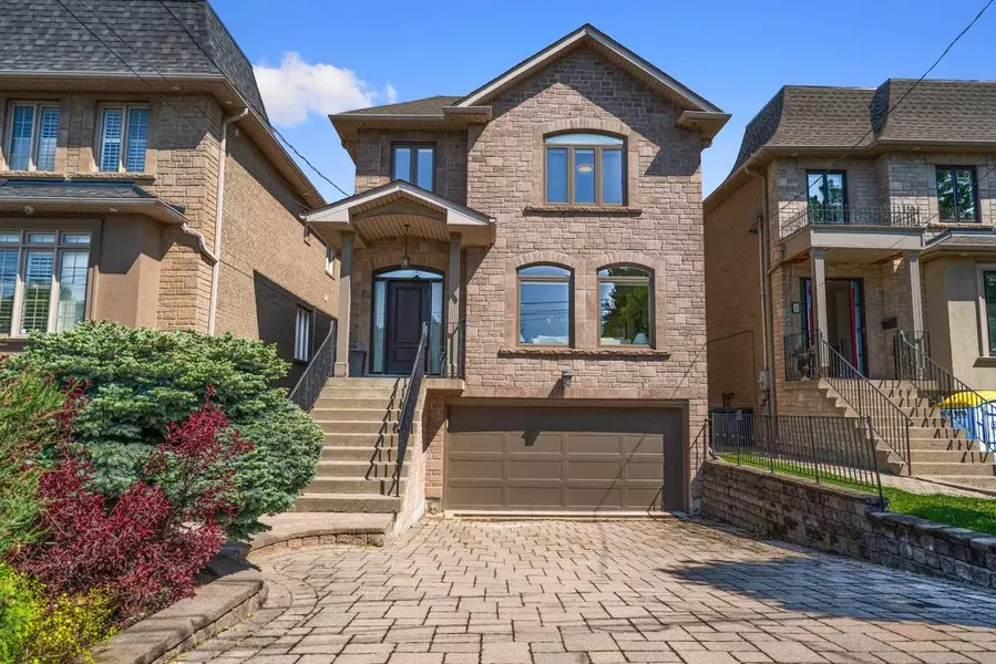 24 Model AVE, Toronto C06, ON M3H 1W1