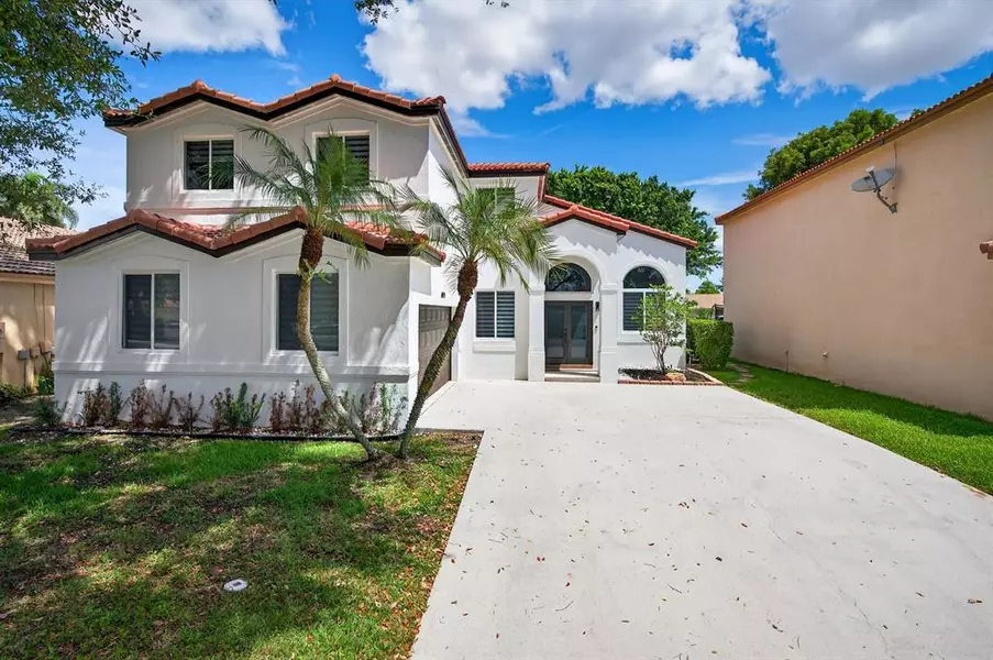10775 SW 15th Pl, Davie, FL 33324